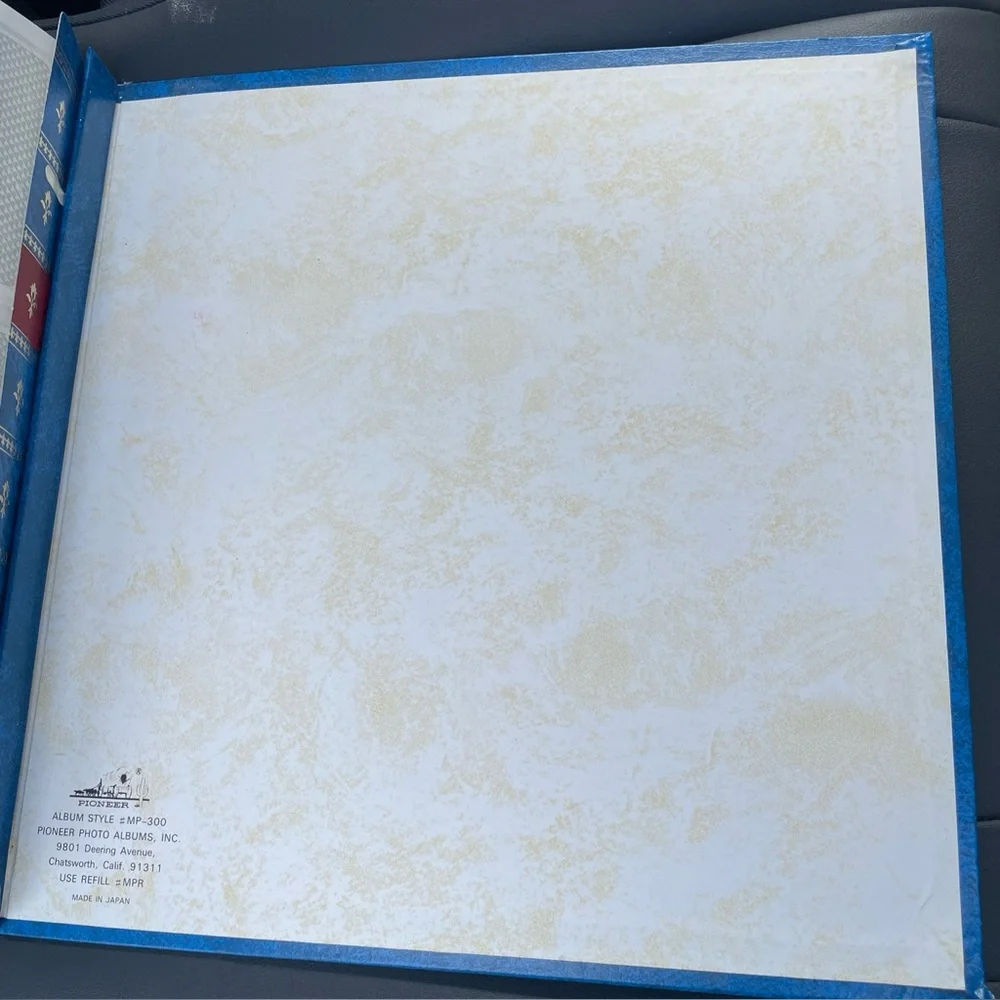 Vintage Pioneer Photo Album Style MP-300